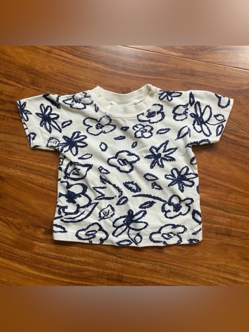 Vintage Toddler Jordache Off White Navy Floral Crew T-Shirt Size 4 Casual Retro